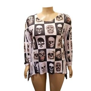 Poliana Plus Junior’s Black & White Checkerboard Skull Sidetail Sharkbite Top 2X